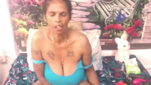 Image 6 of sexyva4u Stream on Chaturbate on 16 months ago