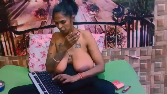 Image 6 of sexyva4u2luv Stream on Chaturbate on 1 month ago