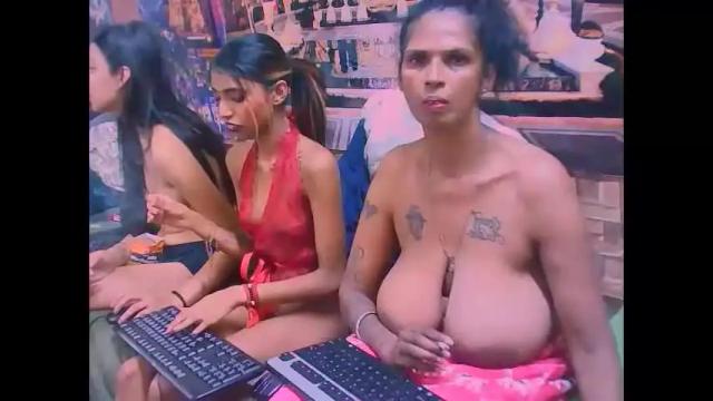 Image 4 of sexyva4u2luv Stream on Chaturbate on 15 days ago