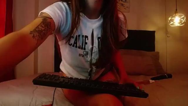 Image 3 of sexyviolett_ Stream on Chaturbate on 14 months ago