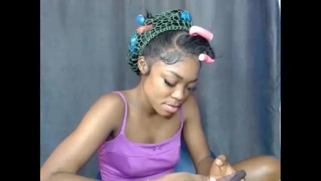Image 4 of sexyxbunnyxx Stream on Chaturbate on 1 month ago
