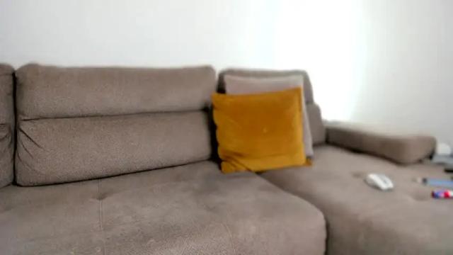 Image 6 of sexyyceline Stream on Chaturbate on 13 months ago