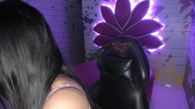 Image 8 of shaaronnsmith Stream on Chaturbate on 14 months ago