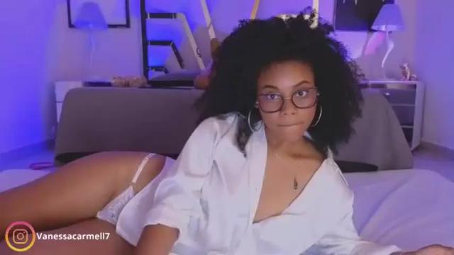 Image 2 of shadaycarmell69 Stream on Chaturbate on 14 months ago