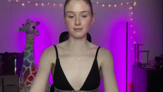 Image 3 of shadebabe Stream on Chaturbate on 6 months ago