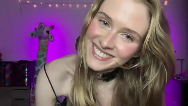 Image 11 of shadebabe Stream on Chaturbate on 6 months ago