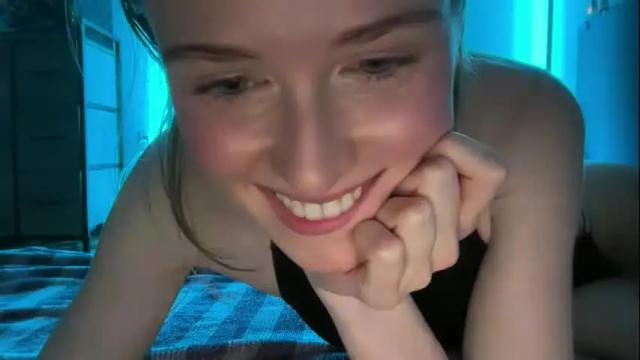 Image 3 of shadebabe Stream on Chaturbate on 3 months ago