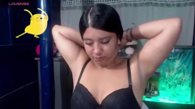 Image 2 of shaden_1 Stream on Chaturbate on 14 months ago