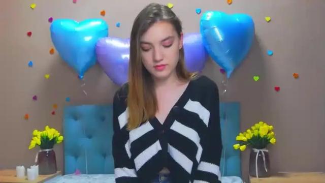 Image 8 of shaereel Stream on Chaturbate on 15 months ago