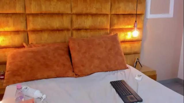 Thumbnail 3, shairaclark's Stream at Chaturbate, 1 month ago