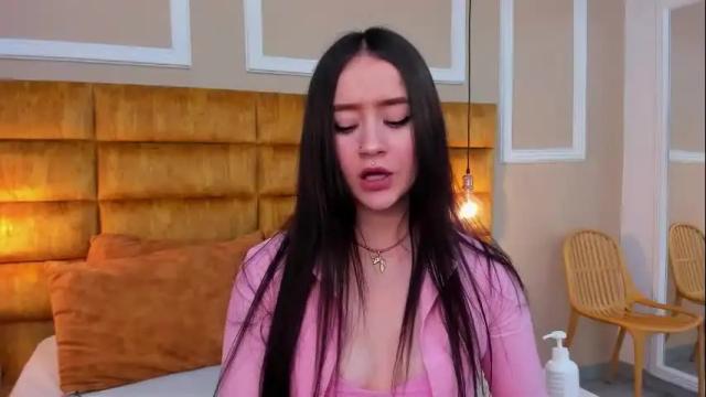 Image 3 of shairaclark Stream on Chaturbate on 1 month ago