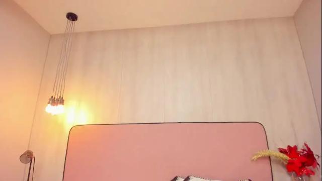 Image 7 of shairacoxx Stream on Chaturbate on 9 days ago