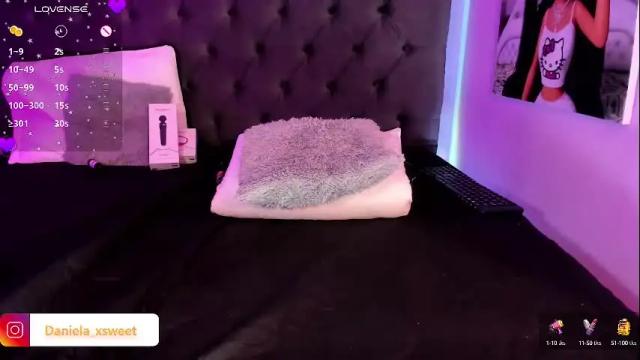 Image 10 of shairytovar Stream on Chaturbate on 1 month ago