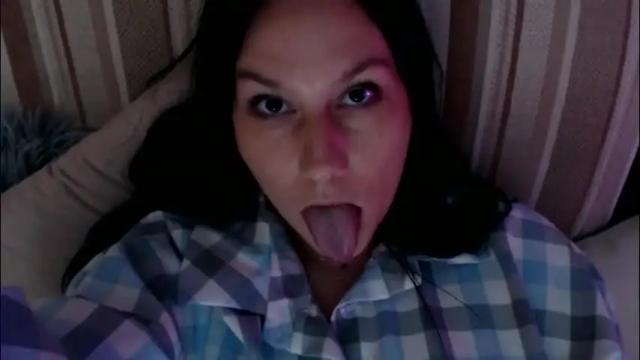 Thumbnail 3, shakeit_good's Stream at Chaturbate, 2 months ago