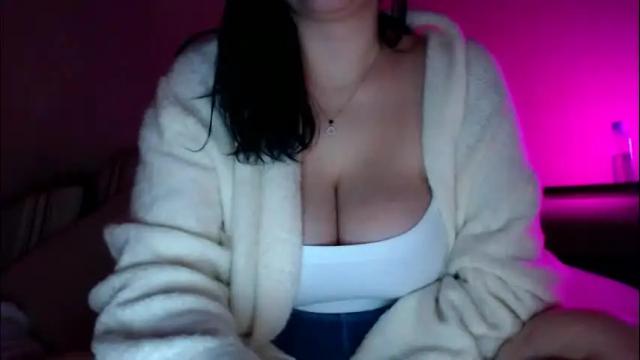 Thumbnail 3, shakeit_good's Stream at Chaturbate, 29 days ago