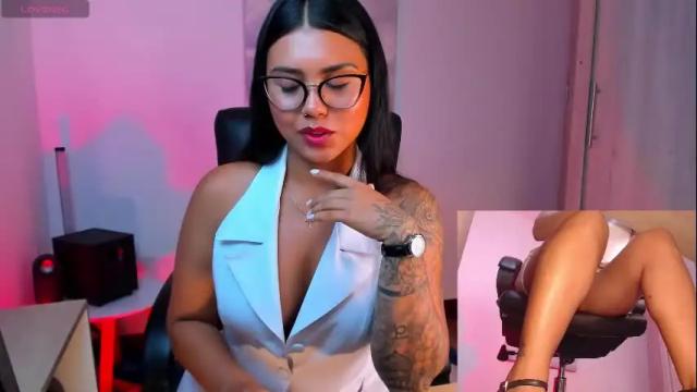 Image 12 of shanabellucy Stream on Chaturbate on 1 month ago