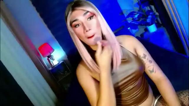 Image 3 of shane_hugexx Stream on Chaturbate on 2 months ago
