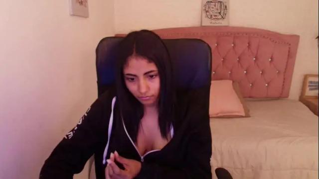 Thumbnail 1, shaneelle's Stream at Chaturbate, 1 month ago