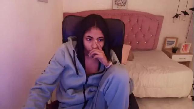 Image 12 of shaneelle Stream on Chaturbate on 1 month ago