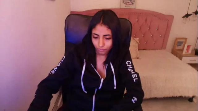 Image 10 of shaneelle Stream on Chaturbate on 1 month ago