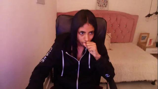 Image 3 of shaneelle Stream on Chaturbate on 1 month ago
