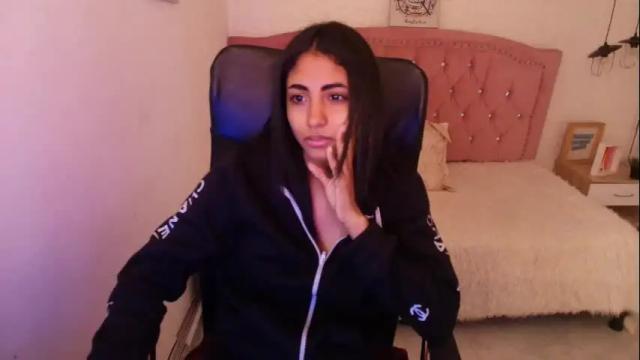 Thumbnail 3, shaneelle's Stream at Chaturbate, 1 month ago