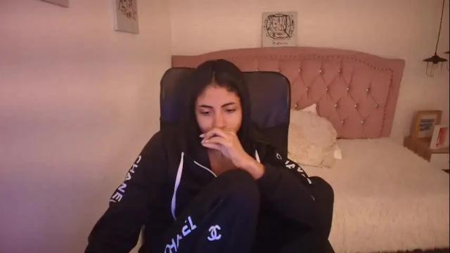 Image 6 of shaneelle Stream on Chaturbate on 1 month ago