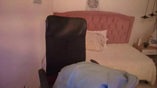 Image 3 of shaneelle Stream on Chaturbate on 24 days ago