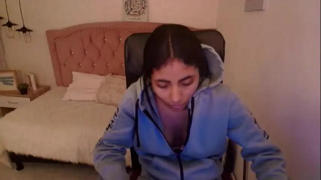 Image 8 of shaneelle Stream on Chaturbate on 17 days ago