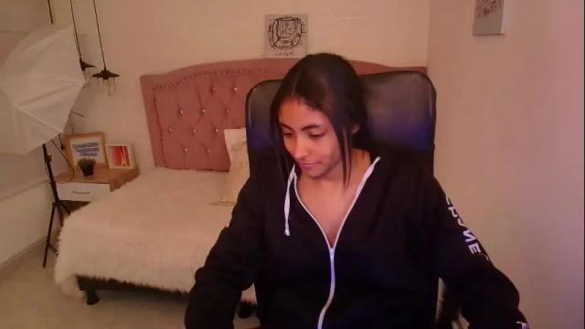 Image 11 of shaneelle Stream on Chaturbate on 11 days ago