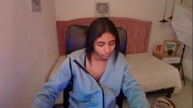 Image 8 of shaneelle Stream on Chaturbate on 10 days ago