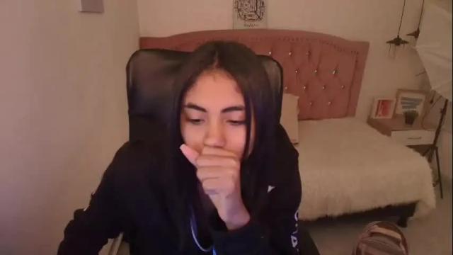Image 7 of shaneelle Stream on Chaturbate on 9 days ago