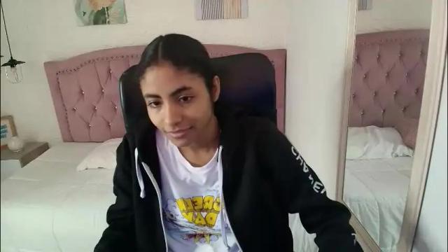 Thumbnail 3, shaneelle's Stream at Chaturbate, 1 month ago