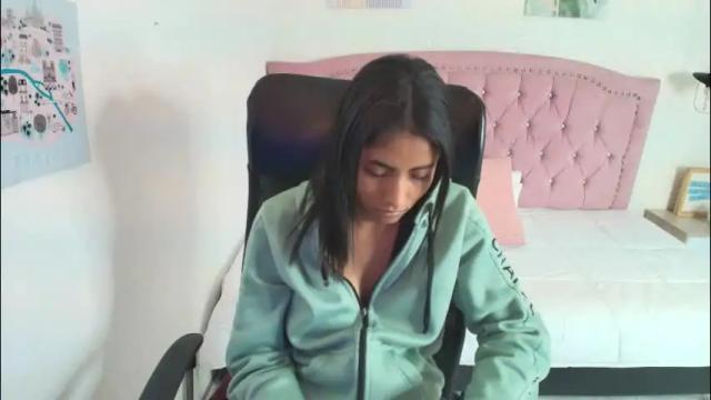 Image 6 of shaneelle Stream on Chaturbate on 1 month ago