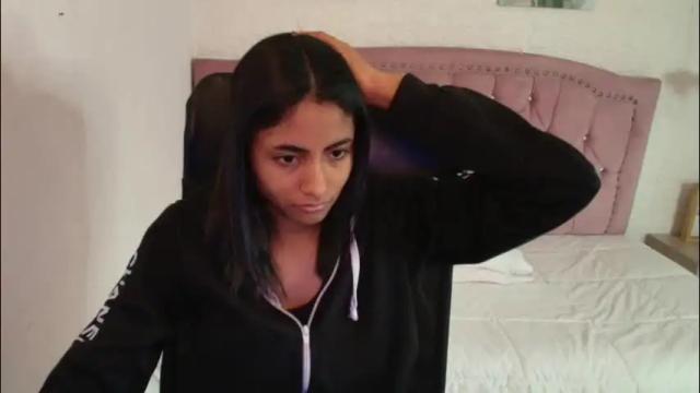 Image 12 of shaneelle Stream on Chaturbate on 1 month ago