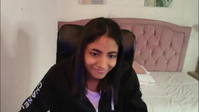 Image 6 of shaneelle Stream on Chaturbate on 1 month ago