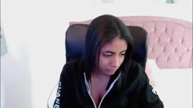 Image 10 of shaneelle Stream on Chaturbate on 1 month ago