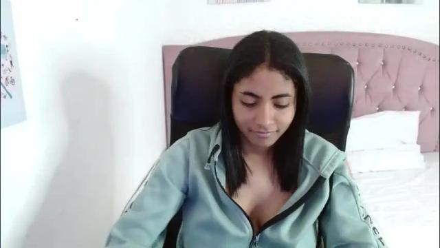 Image 4 of shaneelle Stream on Chaturbate on 1 month ago