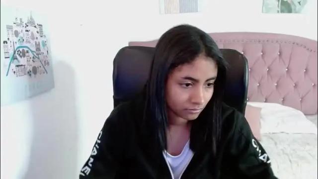 Image 8 of shaneelle Stream on Chaturbate on 1 month ago