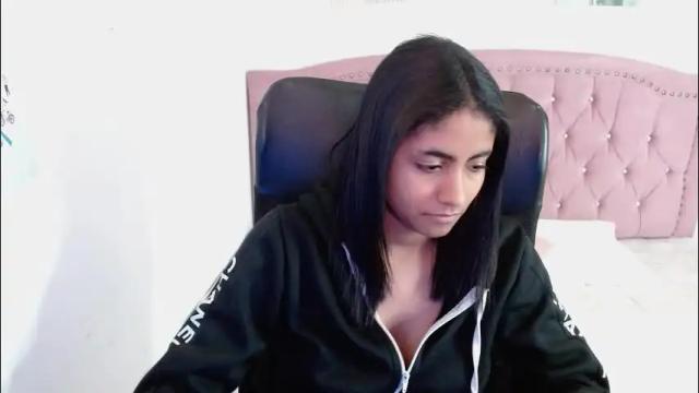 Image 2 of shaneelle Stream on Chaturbate on 24 days ago