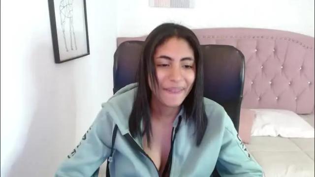 Image 10 of shaneelle Stream on Chaturbate on 3 days ago