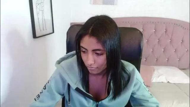 Image 12 of shaneelle Stream on Chaturbate on 3 days ago