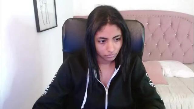 Image 11 of shaneelle Stream on Chaturbate on 2 days ago