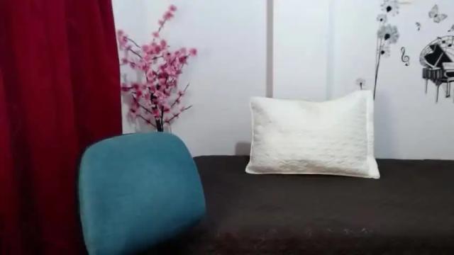 Image 6 of shanel_passion Stream on Chaturbate on 13 months ago