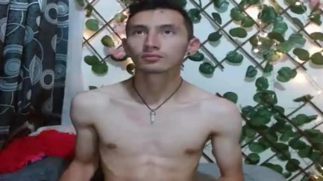 Image 7 of shanelandeliot Stream on Chaturbate on 17 months ago
