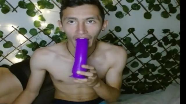 Image 7 of shanelandeliot Stream on Chaturbate on 17 months ago