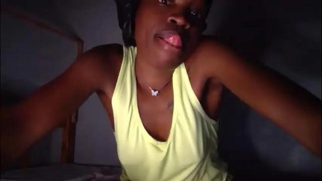 Image 6 of shania_sleigh Stream on Chaturbate on 1 month ago