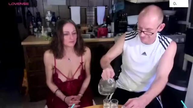 Image 12 of shannahand420 Stream on Chaturbate on 12 months ago