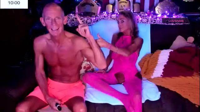 Image 10 of shannahand420 Stream on Chaturbate on 13 days ago