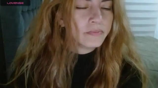 Image 7 of shannon_stonnee33 Stream on Chaturbate on 16 months ago